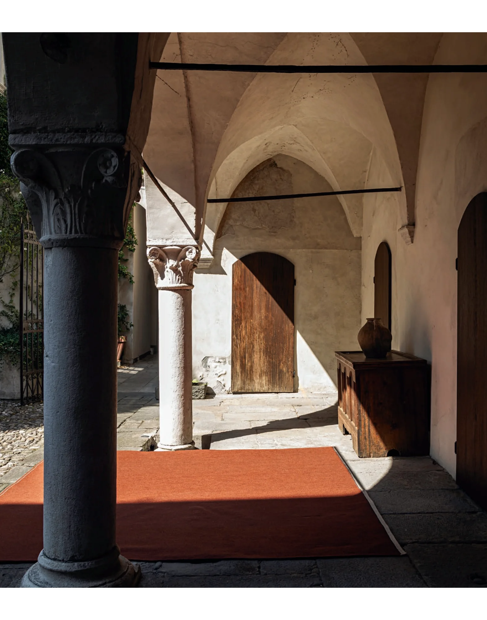 Rugs and Carpets — страница 41