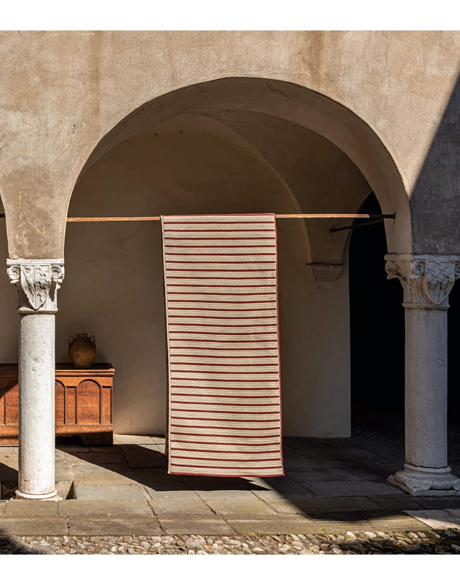 Rugs and Carpets — страница 43