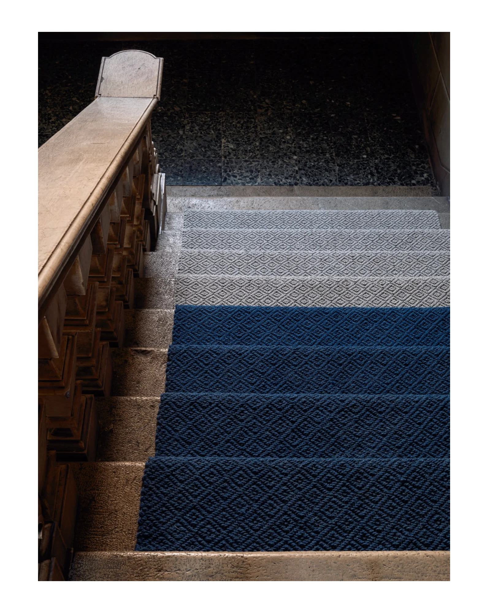 Rugs and Carpets — страница 9