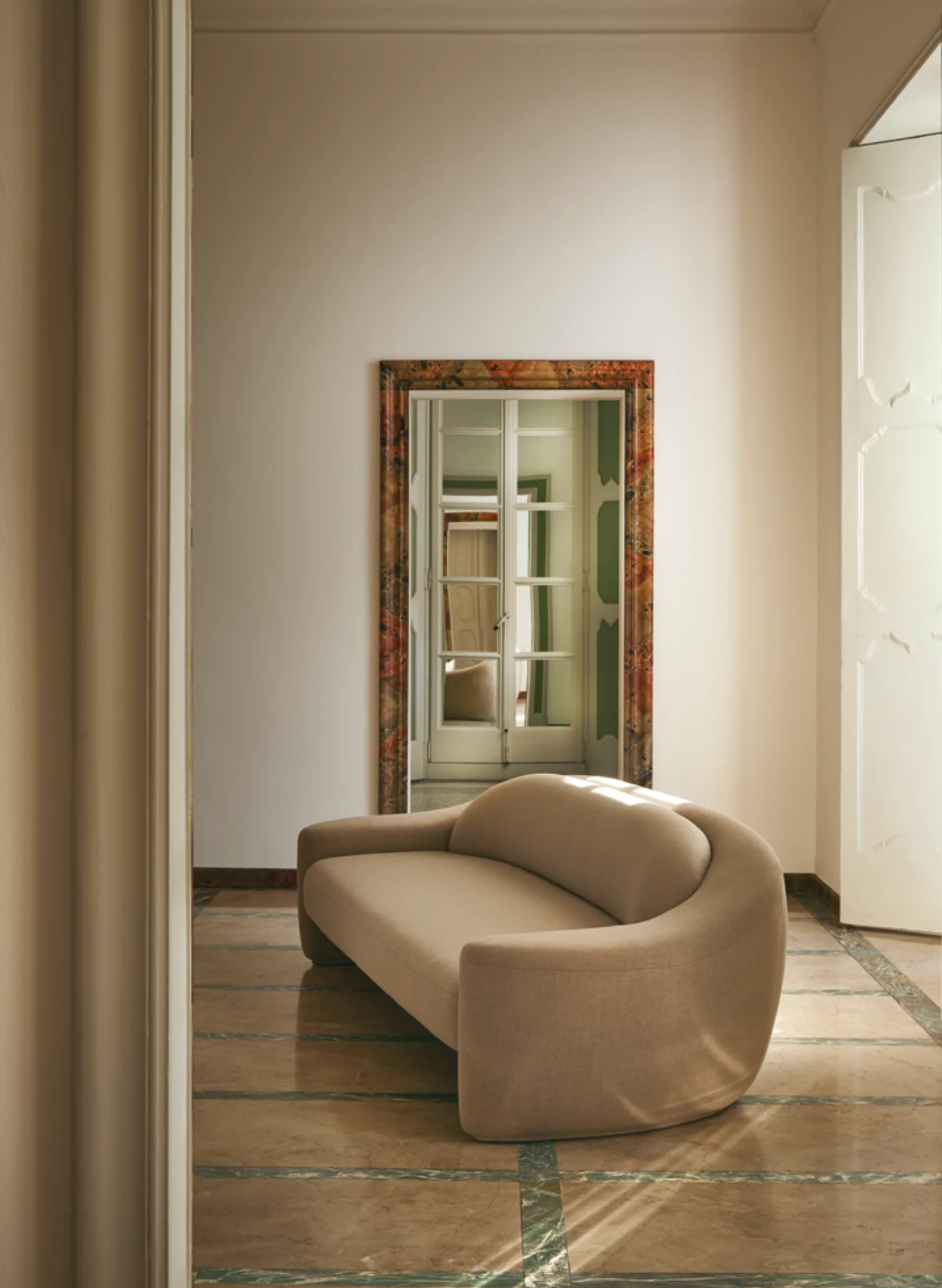 A Villa in Light — страница 11